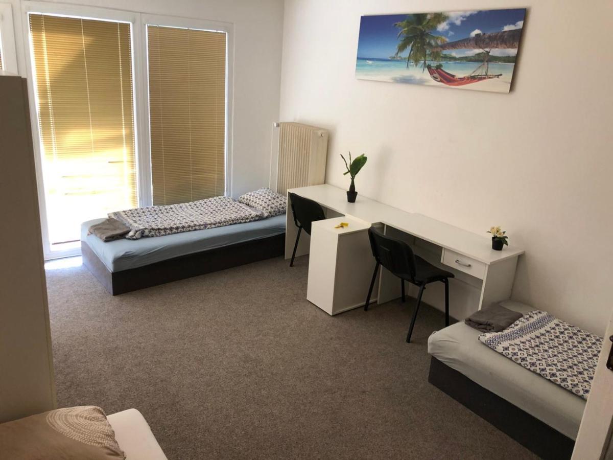 Hostel House Near Bvv-Vystaviste 브르노 외부 사진
