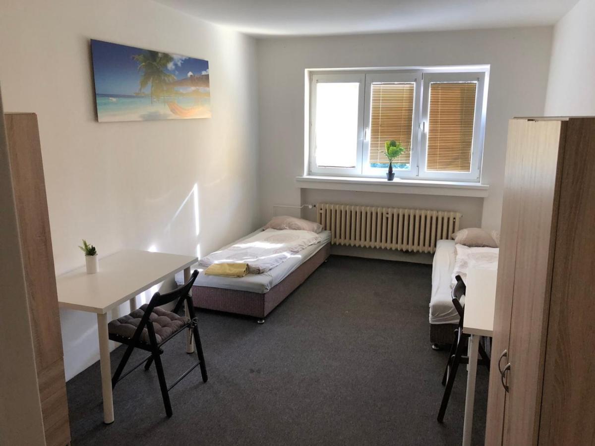 Hostel House Near Bvv-Vystaviste 브르노 외부 사진